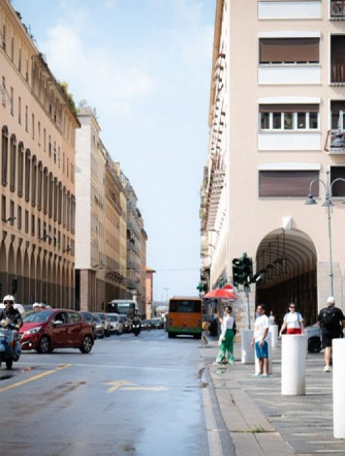 8. Via della Posta e via Grande